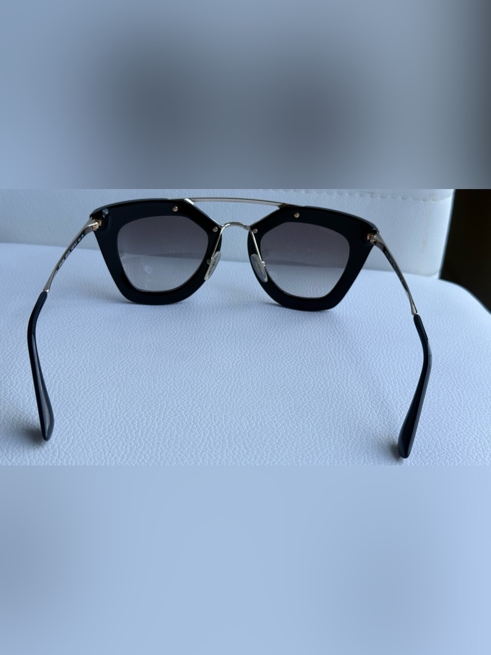 Prada SPR 09Q Cinema Sunglasses Black Gold Cat Eye 1AB-0A7 Made in Italy - Picture 2 of 10